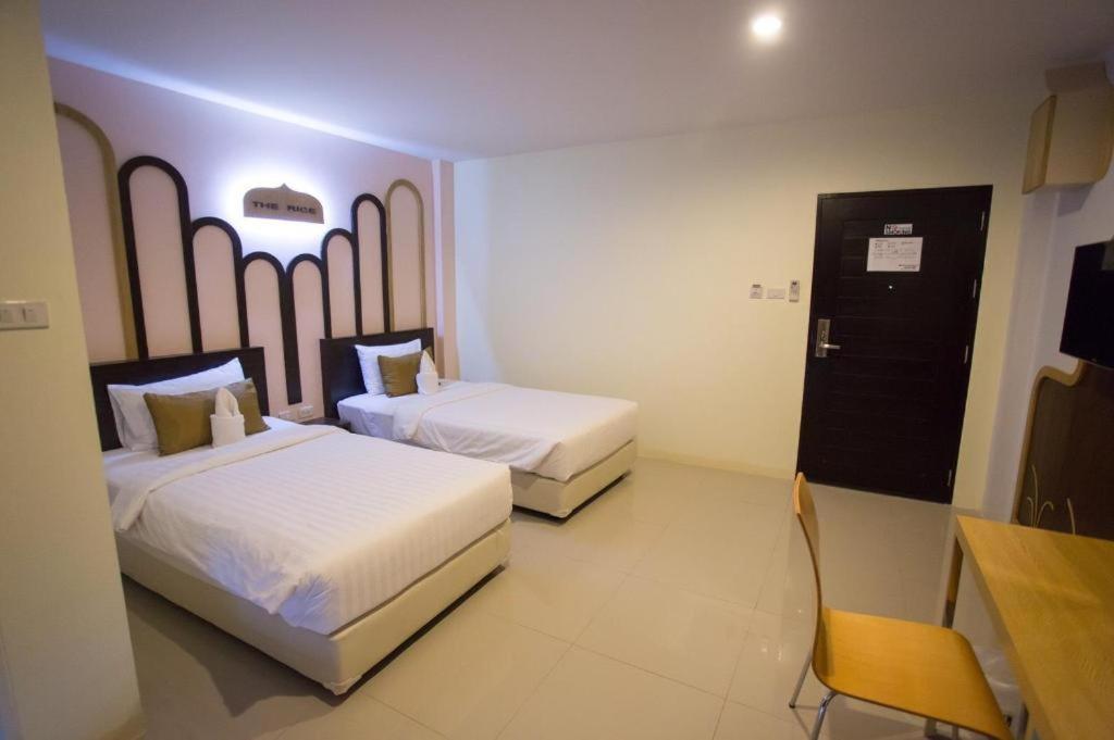 The Rice Hotel Roi Et Exterior foto